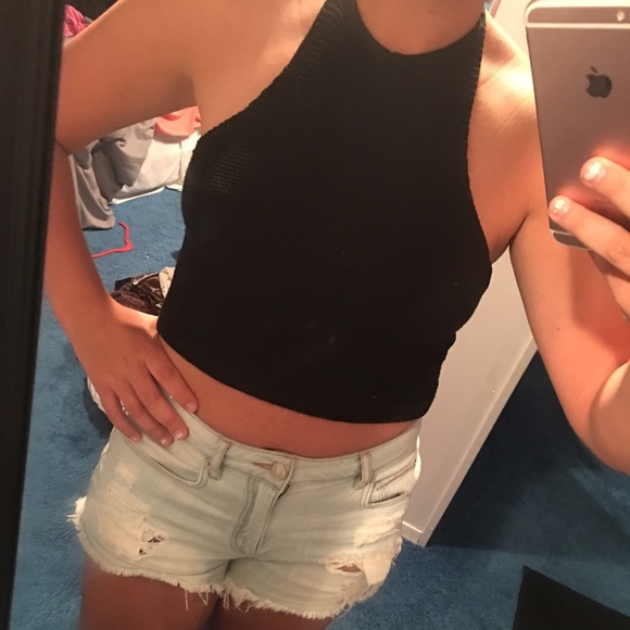 Knitted Halter Crop Top - Picture 1 of 3