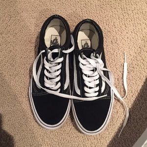 Black 'old Skool' vans WORN ONCE