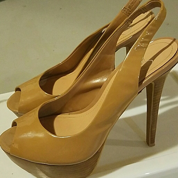 Jessica Simpson platform peep toe - Picture 3 of 4