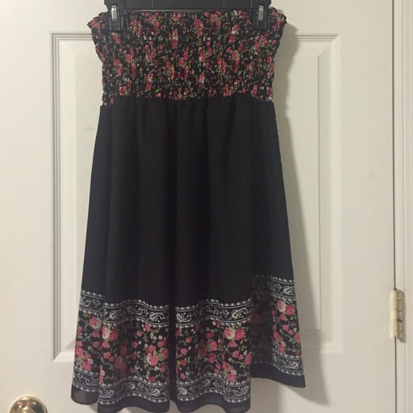 Reversible strapless dress