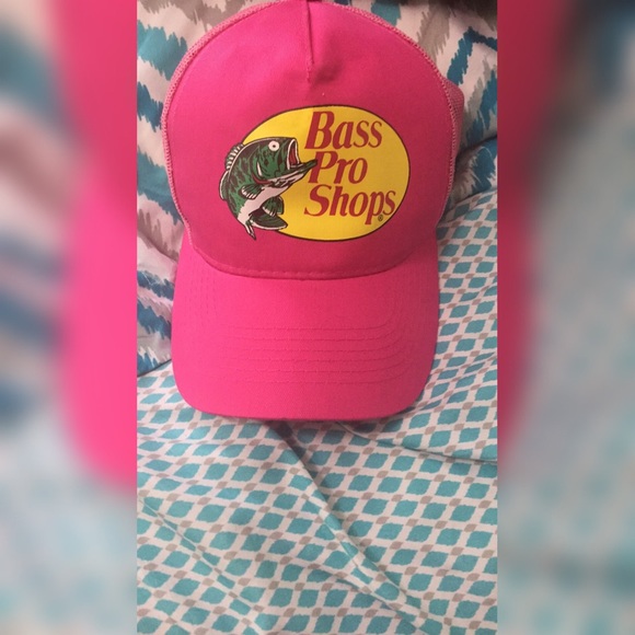 Bass pro SnapBack