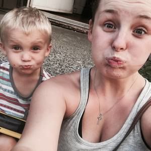 Meet your Posher, Amber