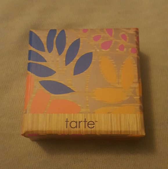 Tarte Amazonian Clay apple of my eye pallete