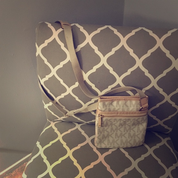 MK  cross body satchel