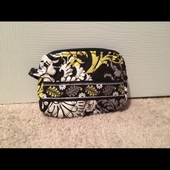 Vera Bradley cosmetic bag EUC - Picture 1 of 3