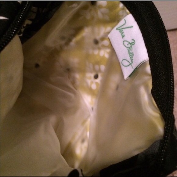 Vera Bradley cosmetic bag EUC - Picture 2 of 3