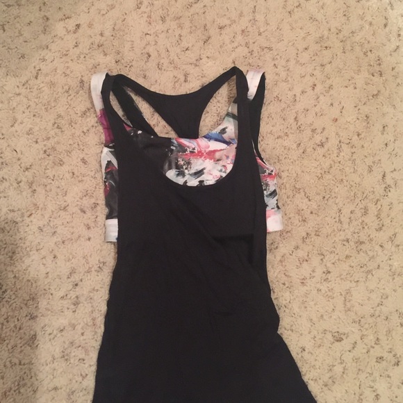 lululemon top with built in bra