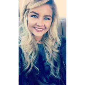 Meet your Posher, Kaitlynn