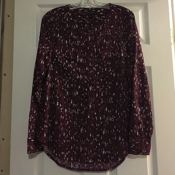 Burgundy collar-less button down blouse