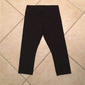 Lululemon Wunder Under Crop
