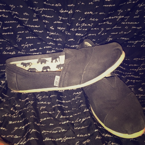 Black Toms