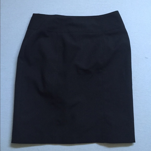 Business Skirt - Black