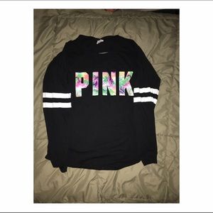 VS Pink long sleeve floral tee