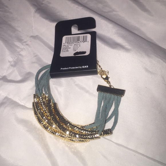 Gold and Turquoise Bracelet - Picture 2 of 2