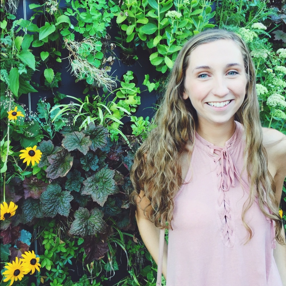Meet your Posher, Sarah