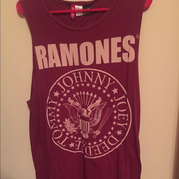 Ramones cut off shirt