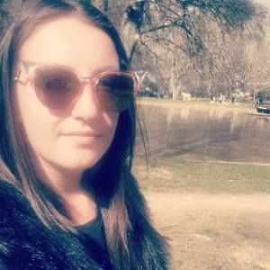 Meet your Posher, Mihaela