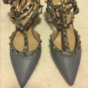 Valentino Rockstud Kitten Heel Grey