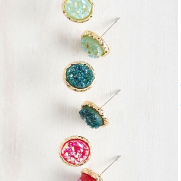 NWT ModCloth Drusy Earring Set