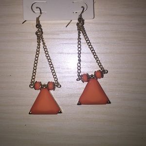 WITH PACKAGE coral and gold earrings