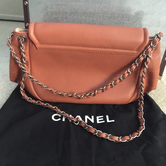 Chanel timeless classic shoulder bag - Picture 2 of 4