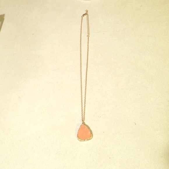 Pink stone pendant necklace