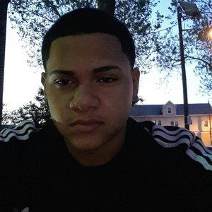 Meet your Posher, Justin