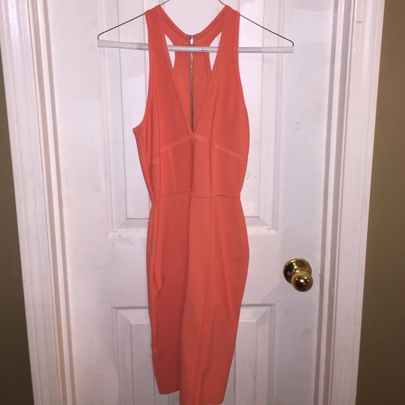 *** HOLIDAY PRICE DROP ***Bcbg body con dress - Picture 1 of 2