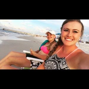 Meet your Posher, Annah