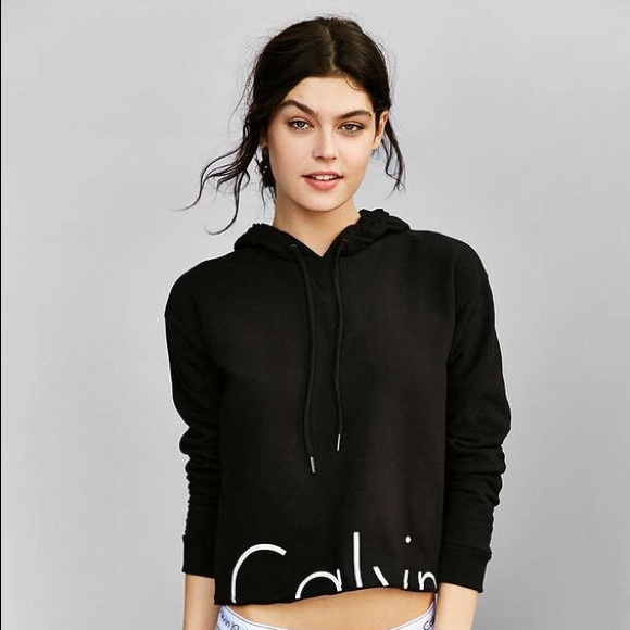 Calvin Klein Modern Cropped Hoodie Sweatshirt,
