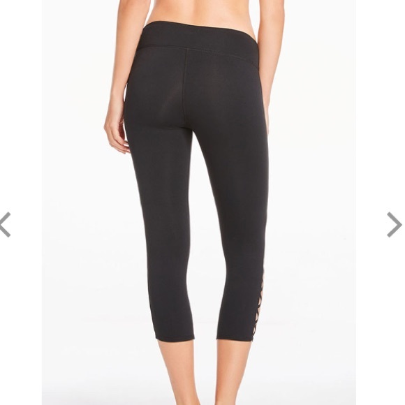 Russo Capri Fabletics - Picture 2 of 3