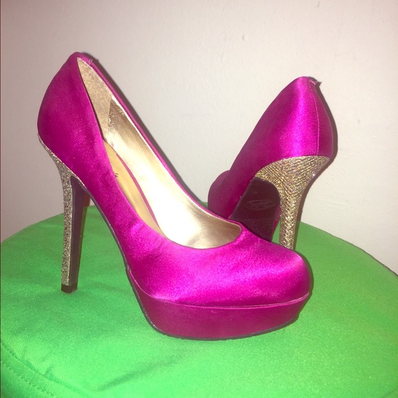Fuchsia and gold heels