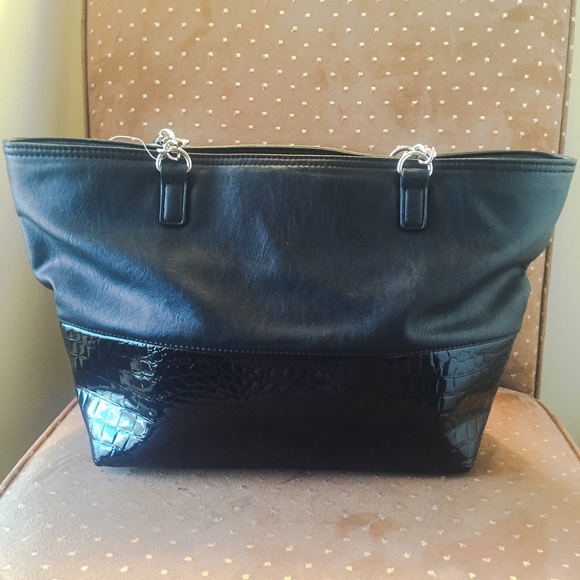 Nine West Faux Leather Large Tote - Picture 2 of 3