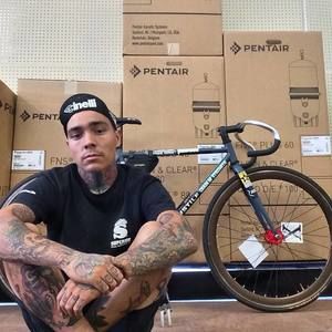 Meet your Posher, Chris