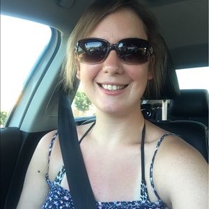 Meet your Posher, Kelli