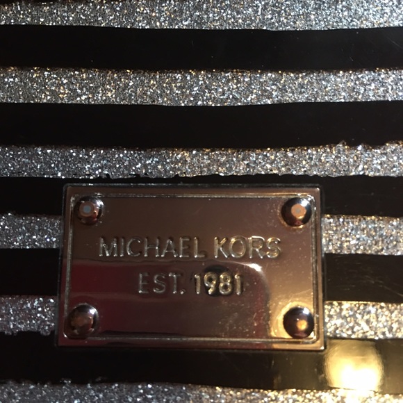 Michael Kors iPhone 6plus case - Picture 2 of 2