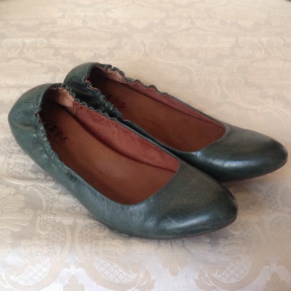 Korks Kork Ease Shoes - Kork Ease dark green leather flats