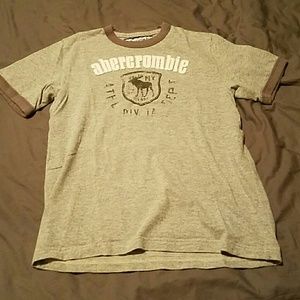 Abercrombie tshirt