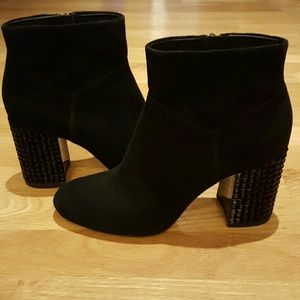 Stunning Michael Kors Black Booties!!!