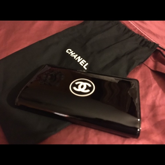 ‼️Sold‼️Brand New Authentic Limited Edition Wallet