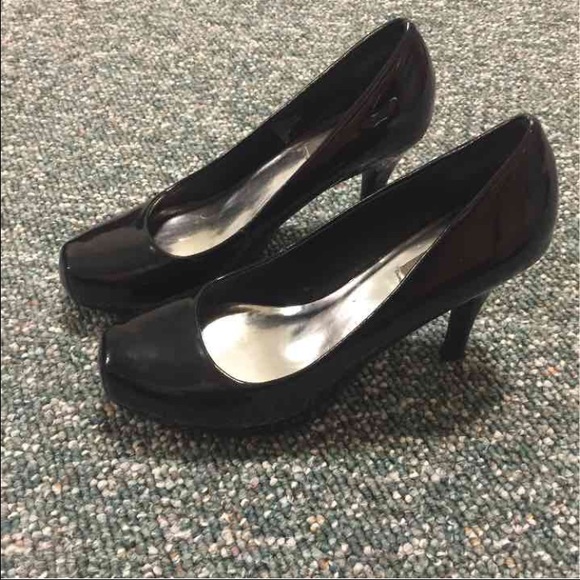 Black heels