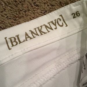 BLANKNYC White Skinnies