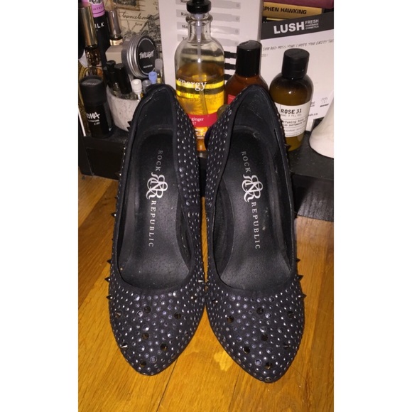 Rock & Republic Spiked Heels