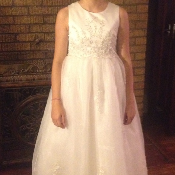 I am selling a Liacs & Pearls dress.