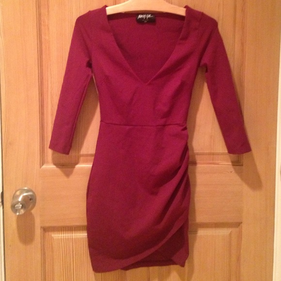 Cranberry Nastygal Longsleeve cocktail minidress