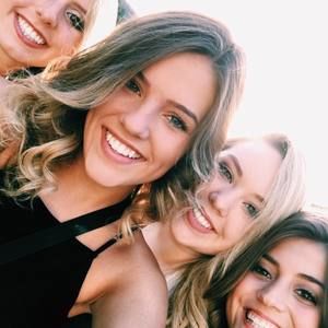 Meet your Posher, Olivia