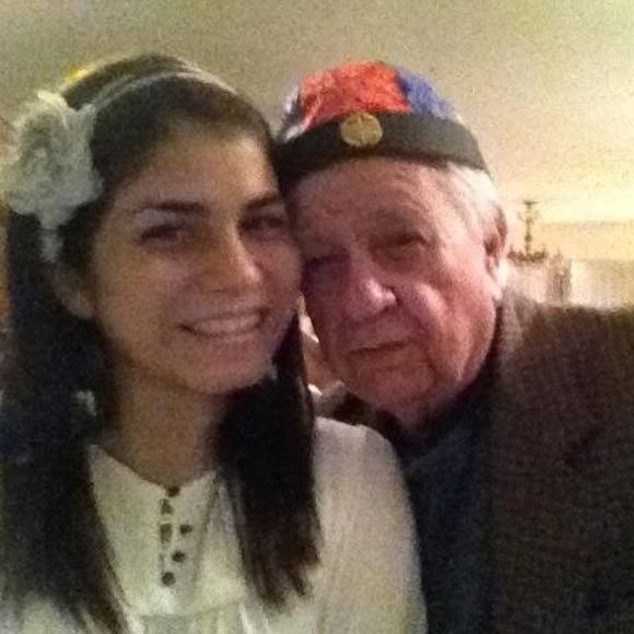 Meet your Posher, Ana