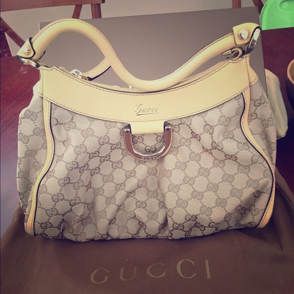 Gucci Medium Hobo Purse