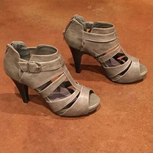 Gray MUDD  Heels