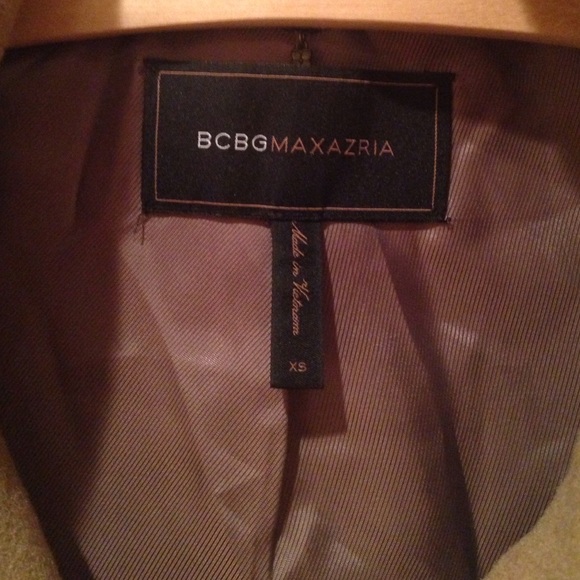 BCBG MaxAzria Camel colored Jacket - Picture 3 of 4